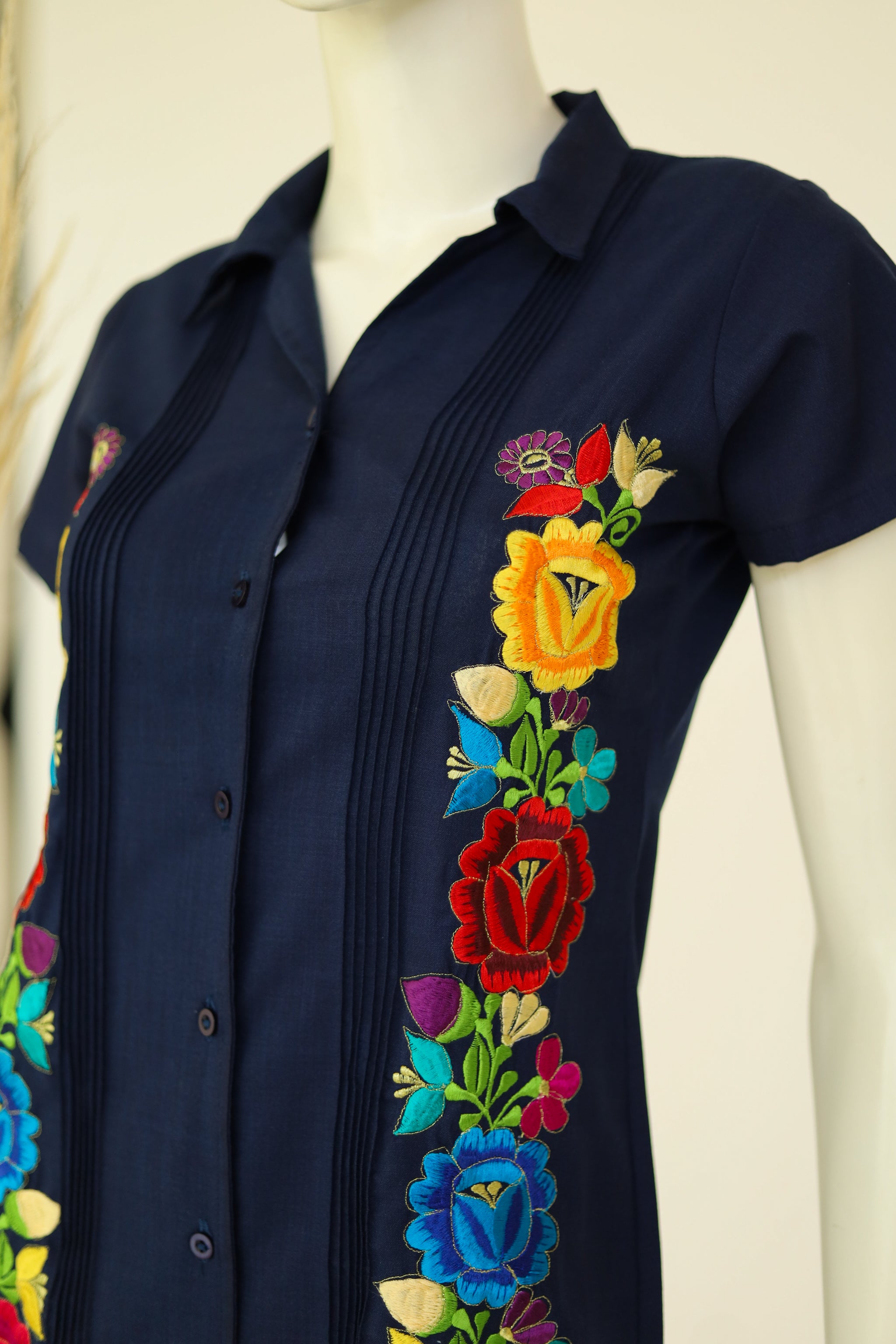 GUAYABERA